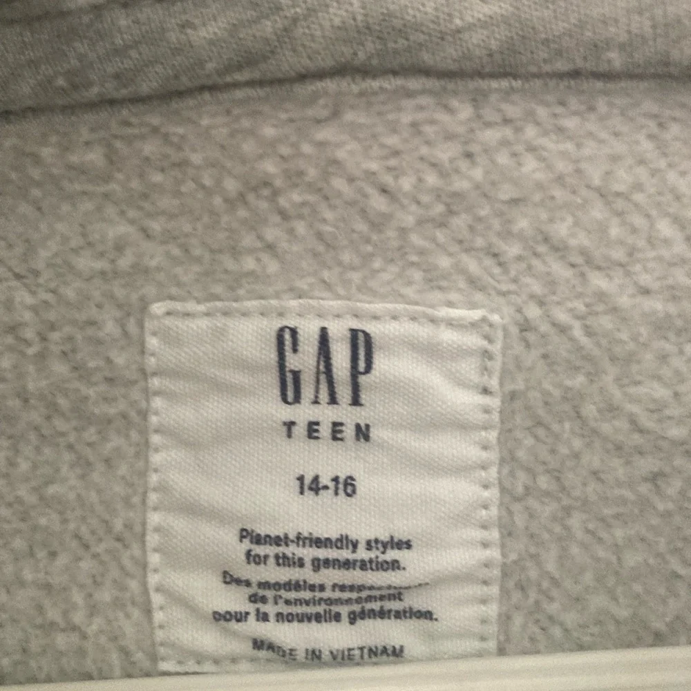 Gray GAP Hoodie - Picture 7 of 7